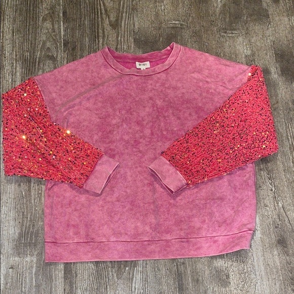 Bibi Pink Sweater with Pink Patterned Sleeves - Picture 2 of 8